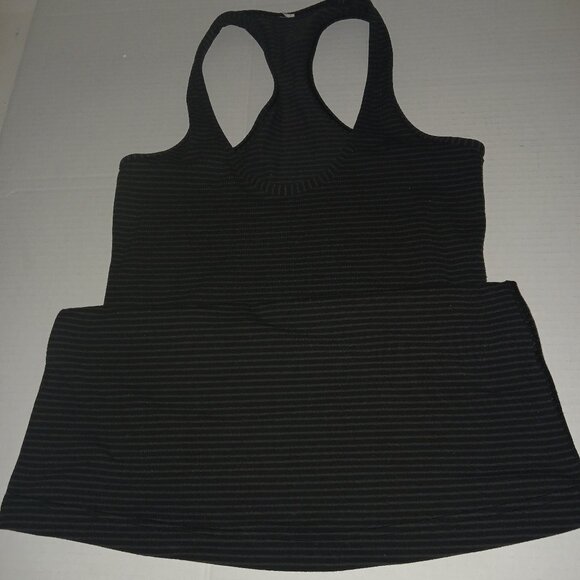 Lululemon Tank Racerback Striped Top 12 ptp - Picture 2 of 7